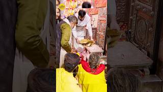 Premanand ji maharaj in radhavallabh mandir #premanandjimaharaj #radhavallabhmandir #shorts