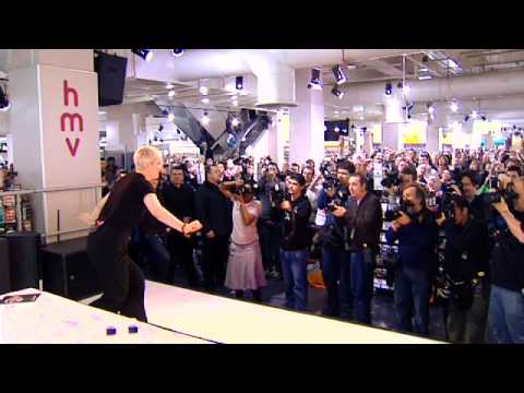 Annie Lennox HMV Signing