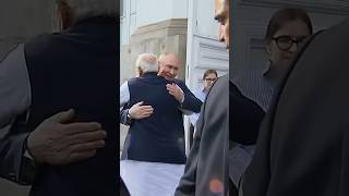 Putin and Modi Embrace as Indian PM Ends 2-Day Moscow Visit