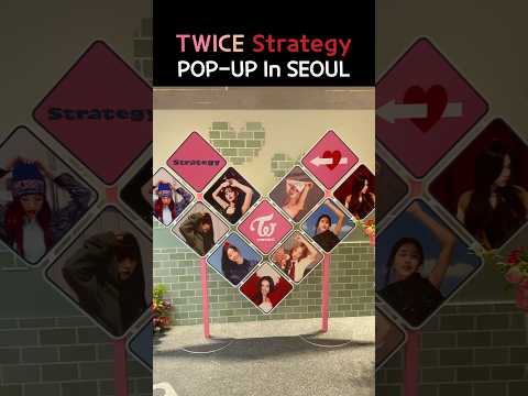 TWICE 'STRATEGY' Pop-up & Lucky Draw @JYP SHOP #Shorts (04/12/2024)