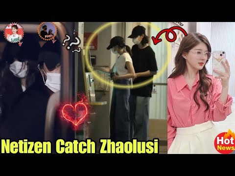 Netizen Catch Zhaolusi IN A Cinema Hall with who