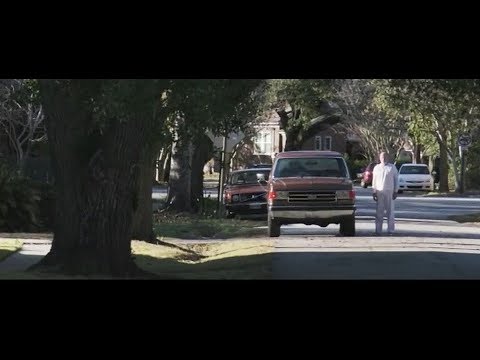 HALLOWEEN (2018) - Dead dog hanging from a tree (deleted scene)