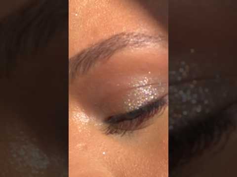 How is this eyeshadow REAL?? #trending #viral #makeup #shorts #neutral #grwm #foryou #beauty #love