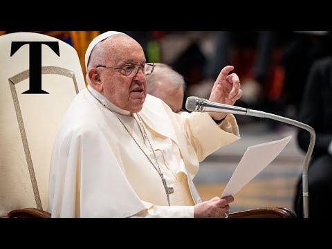 LIVE: Pope Francis celebrates a Christmas Eve mass