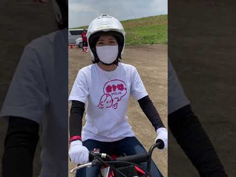 梅本まどか、小さなお友達と一緒にバイクレッスン！「ぽすくま親子バイク教室」 #shorts