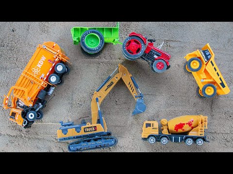 Let's look at the excavator mixer truck truck and function and build it directly on the sand