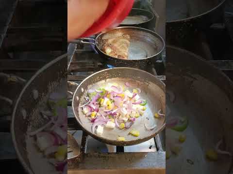 कैसे बनाएं पनीर तड़का आमलेट😱#new omlet 🍳#new recipes #Indian omlet 😋#trending#viral#short