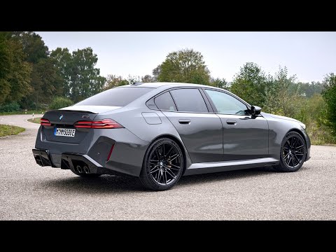 BMW M5 Grigio Telesto 2025 in beautiful details!