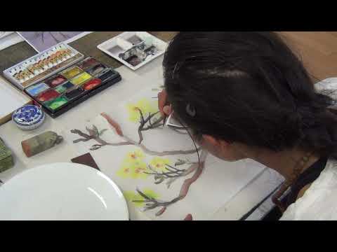 Exploring Yellow Apricot Flowers: A Journey in Chinese Brush Painting with Henry Li 4/4