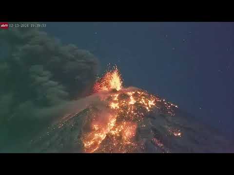 Dec 13, 2024: Volcanic Lightning at Fuego Volcano, Guatemala