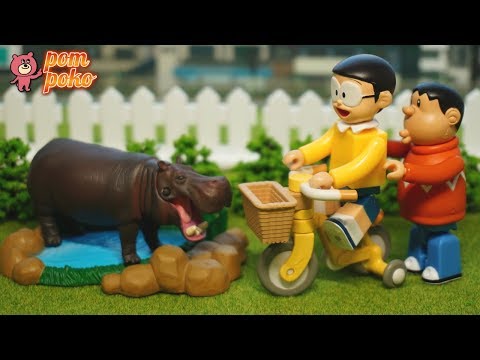 自転車に乗るのび太くんとジャイアン / Nobita and Gian riding a bicycle