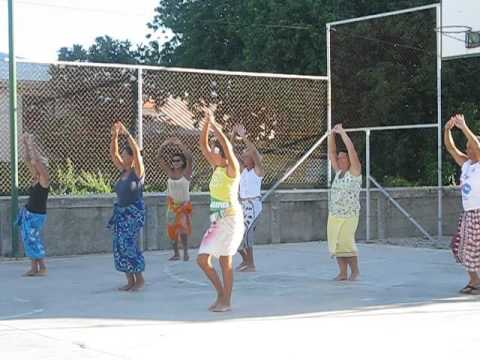 ENTRAINEMENTS DANSES HAO 2010 AVEC NADINE FOSTER