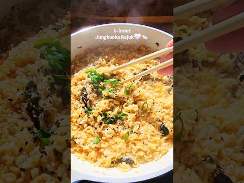 L-inner Jungkooks Rajuk recipe?!! Would you eat this?? #foodasmr #shinramen #jungkook #asmr #shorts