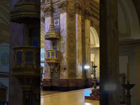 Están todas estucadas las paredes de la catedral de Buenos Aires #shorts #buenosaires