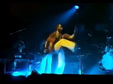 GENESIS - I know what I like (in your wardrobe) (live in Montréal 1980)