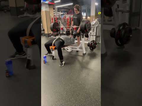 455lbs bench press #gym #gymmotivation