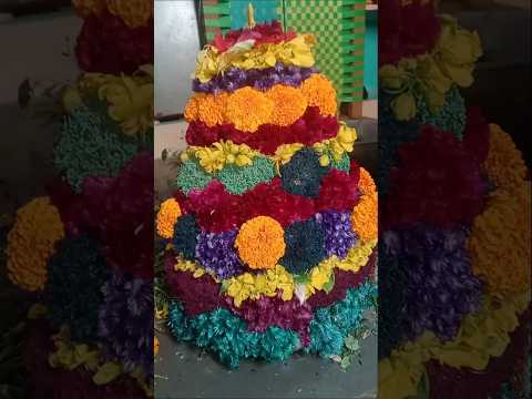 #bathukamma #bathukammaspecial #festival @SnigdaVantalu