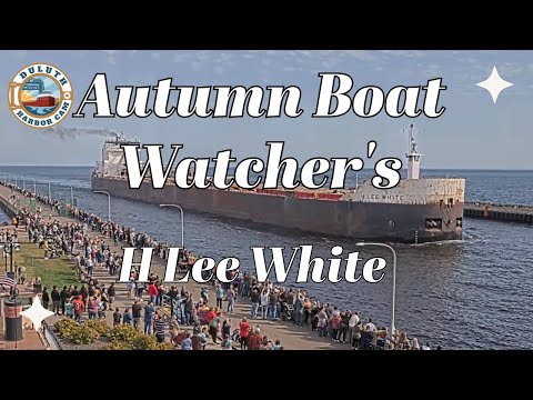 "Autumn Boat Watcher's"  H Lee White arrived in Duluth 10/05/2024