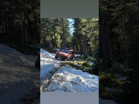 Bit it of a challenge while traveling from Mexico 2 Canada Offroad #4runneroffroad #4runner #bdr