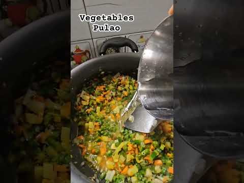 Vegetables pulao healthy food #healtyandtasty #homemade #subscribe kijiye