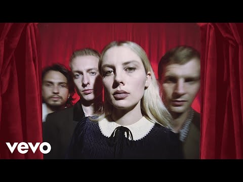 Wolf Alice - Safe From Heartbreak (The Pool Sessions)