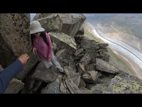 360 Degree Video - Most Dangerous Section Aletsch Glacier High Altitude Ridge Hike