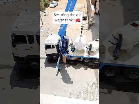 Lifting the Tank!! #heavyequipment #truckdriver #lifting #truck #truckdriver #watertank #shortsfeed