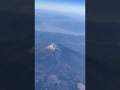 空拍拍富士山