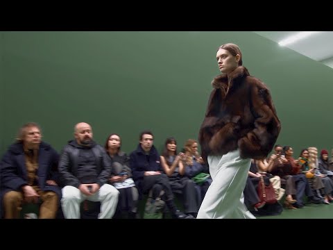 Loewe | Fall Winter 2024/2025 | Paris Fashion Week