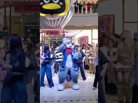 #OREZ #fighting song~fly~ #bss #seventeen ~#dancing #fursuitdance #kemonofursuit #kemono #furry