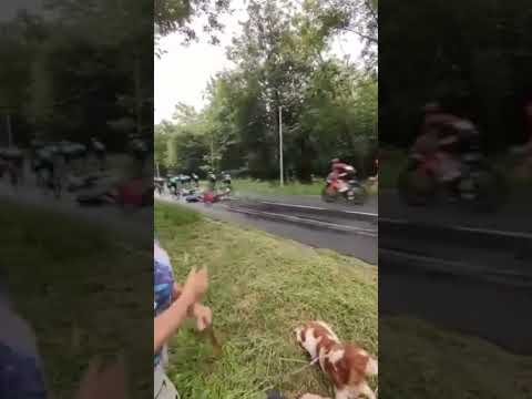 【雨天注意】ロードレースで大量に転倒ｗｗｗｗｗｗ