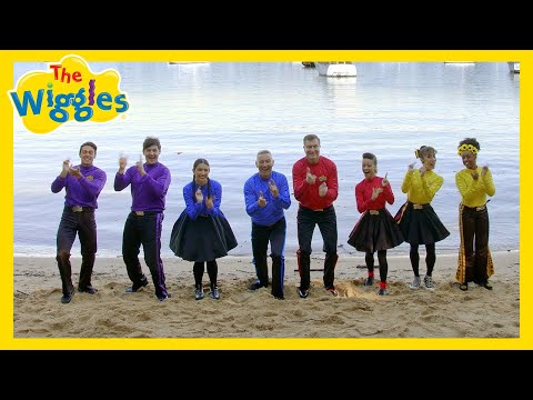 Dancing in the Sand 🏖️ The Wiggles Beach Song ☀️ Ready, Steady, Wiggle!