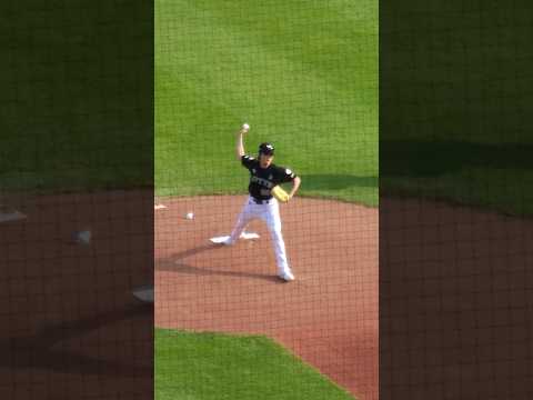 240525 에이티즈 우영 롯데 자이언츠 시구 (ATEEZ LOTTE GIANTS 부산 사직)