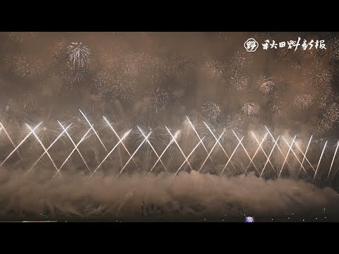 夜空彩る「ＳＨＯＷ」壮大に　大曲の花火、計１万８千発