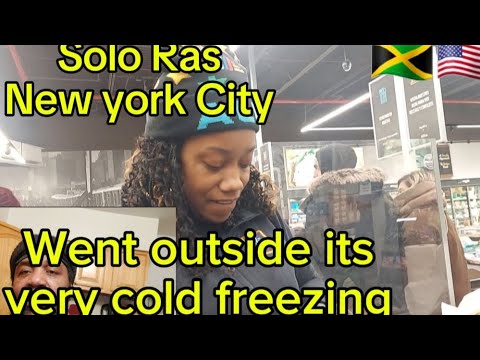 Went outside its very cold freezing‼️@ NEW York City 🇯🇲🇺🇸