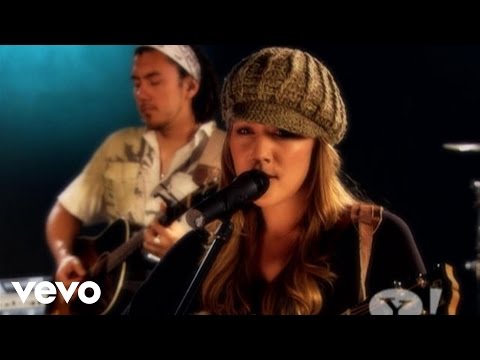 Colbie Caillat - Bubbly (Yahoo! Who's Next Performance)