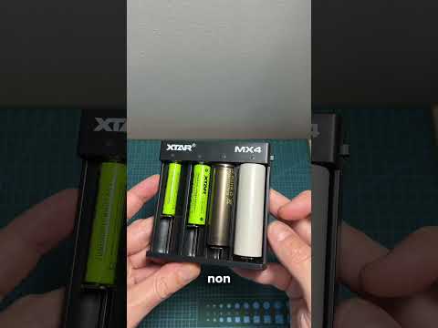 #XTAR MX4 Battery Charger