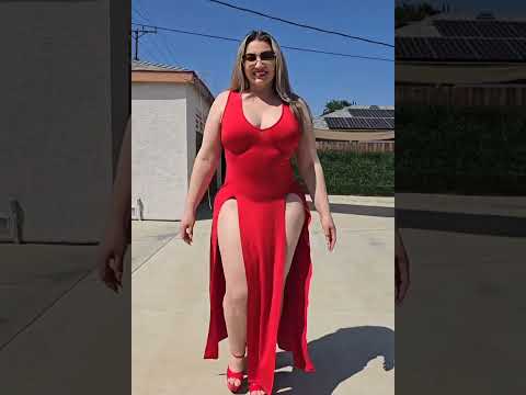 Maria ✅ Curvy Plus Size Model | Bio & Facts