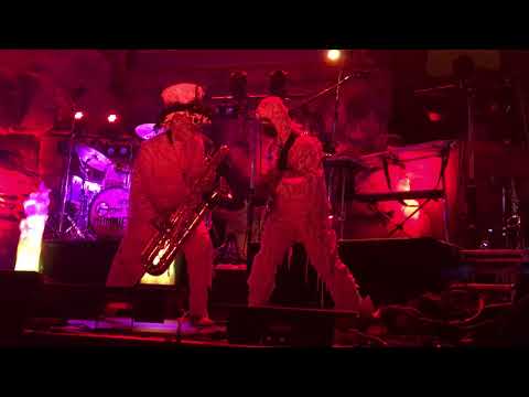 Kinda Lingers by Here Come the Mummies live