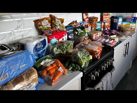 Tesco grocery food haul, feeding a large uk family