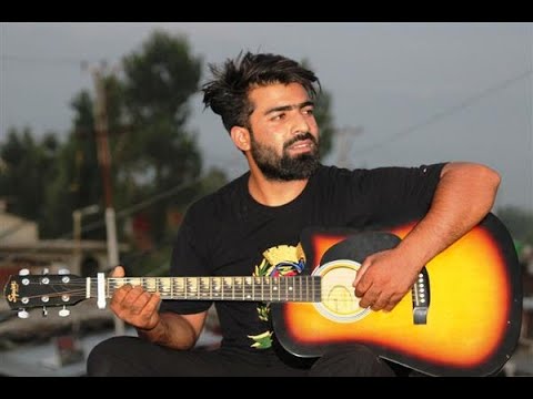 Ishfaq kawa new video | Ishfaq kawa singing with gitar // by KASHMIR LOVERS 🥀🥀\\