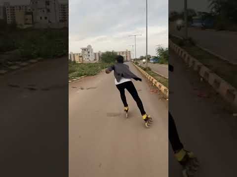 #balurghat #vairal #yotubeshorts #jump #raipur #reaction #indianskater #freestyle #skating #reaction