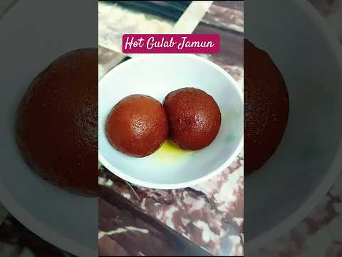 Hot Gulab Jamun #trendingshorts #youtubeshorts #gulabjamun #sweet #winterspecial #love #dessert