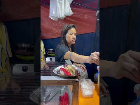 This is the famous #FriedRice at all of #CarbonMarketCebu selling #breakfast favorites at night!