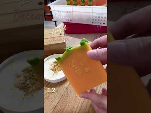 蓋個章-cp soaps #health #skin #skincare #soap #soapcutting #soapbars