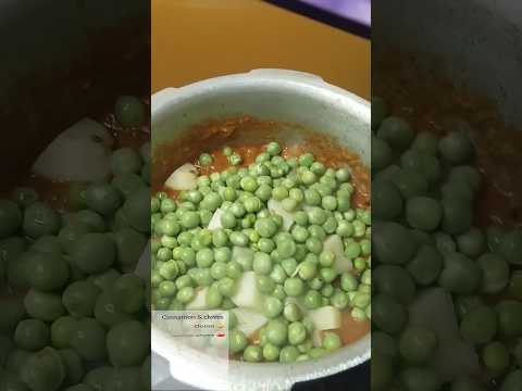 potato 🥔 & green peas masala #viral #sidedish #sidedishforidlidosa #youtubeshorts #shortsfeed