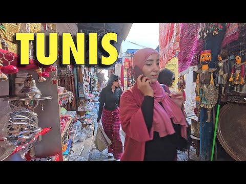 FIRST IMPRESSIONS OF TUNISIA 🇹🇳 EXPLORING THE MEDINA AND SOUKS OF TUNIS