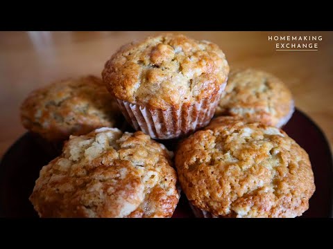 Banana Bread Muffins | Moist & Delicious Banana Muffins