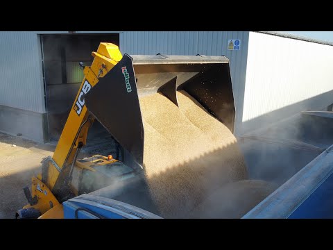 Build your own grain store 1 year later, loading lorry’s and Q&A on the build