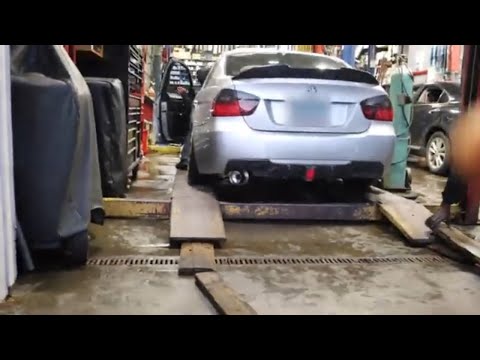 E90 with Single Exit N1 / Tomei style exhaust